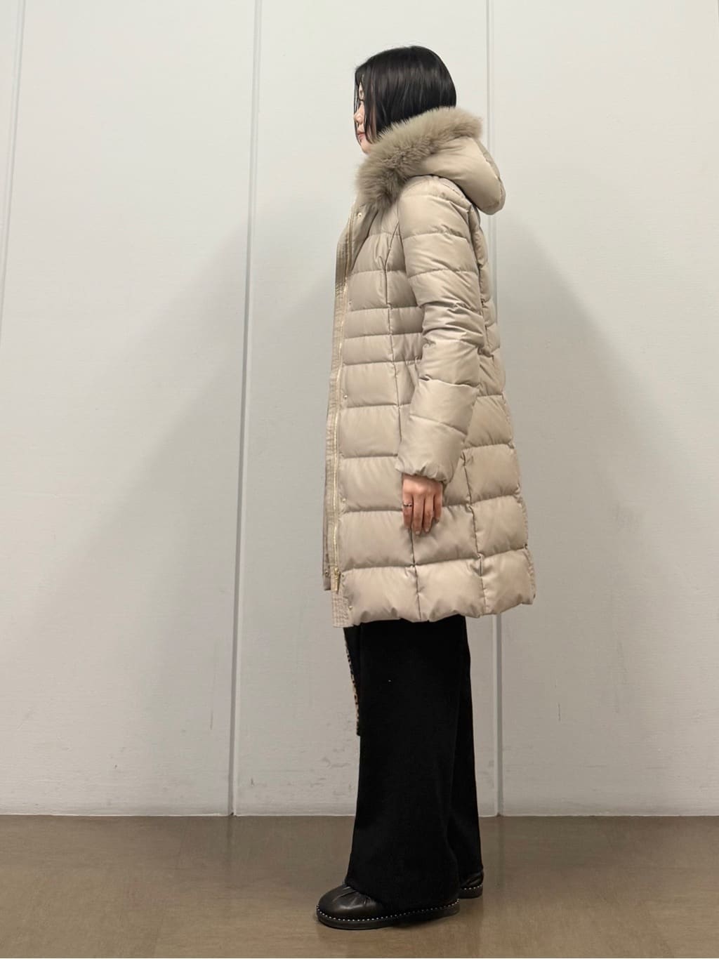 mizukiさんの「INDIVI｜【名品／撥水／抗菌防臭】ロング丈リサイクルダウンコート」を使ったコーディネート
