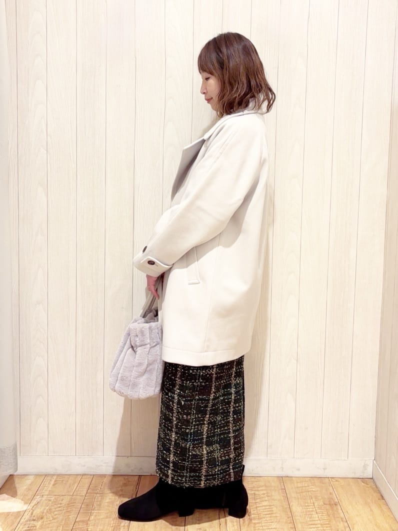 あいこさんの「SHOO･LA･RUE｜【洗濯機可/吸湿発熱】チクチクしにくいもちもちハイネックニット」を使ったコーディネート