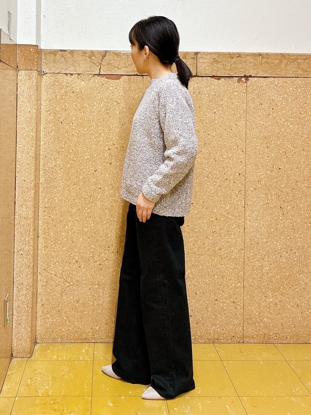 hattoriさんの「INDIVI｜【洗える／ラメ／意匠感】ミックスブークレニット」を使ったコーディネート