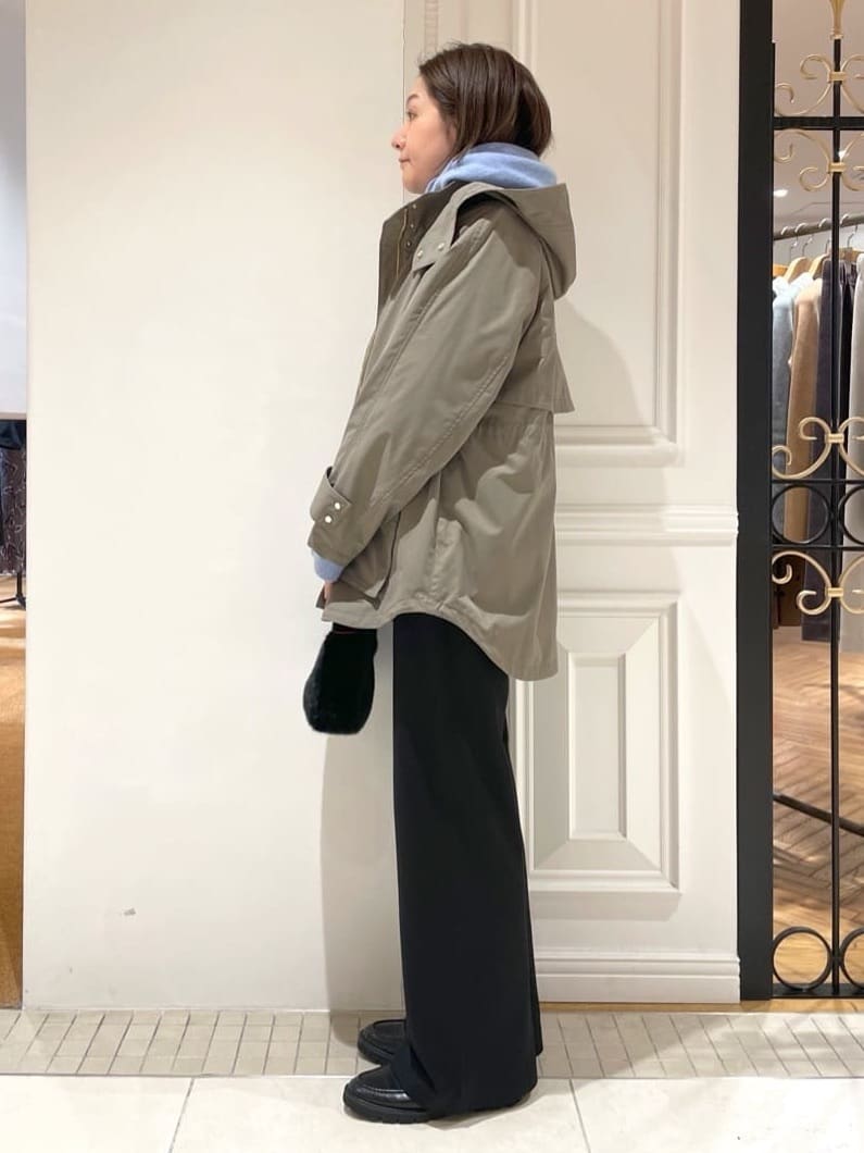makiさんの「DRESSTERIOR｜カシミヤブレンドフードニット」を使ったコーディネート