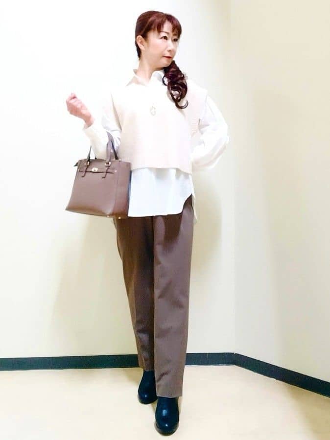 花さんの「Reflect｜【単品使い◎】ニットベスト＋シャツセット」を使ったコーディネート