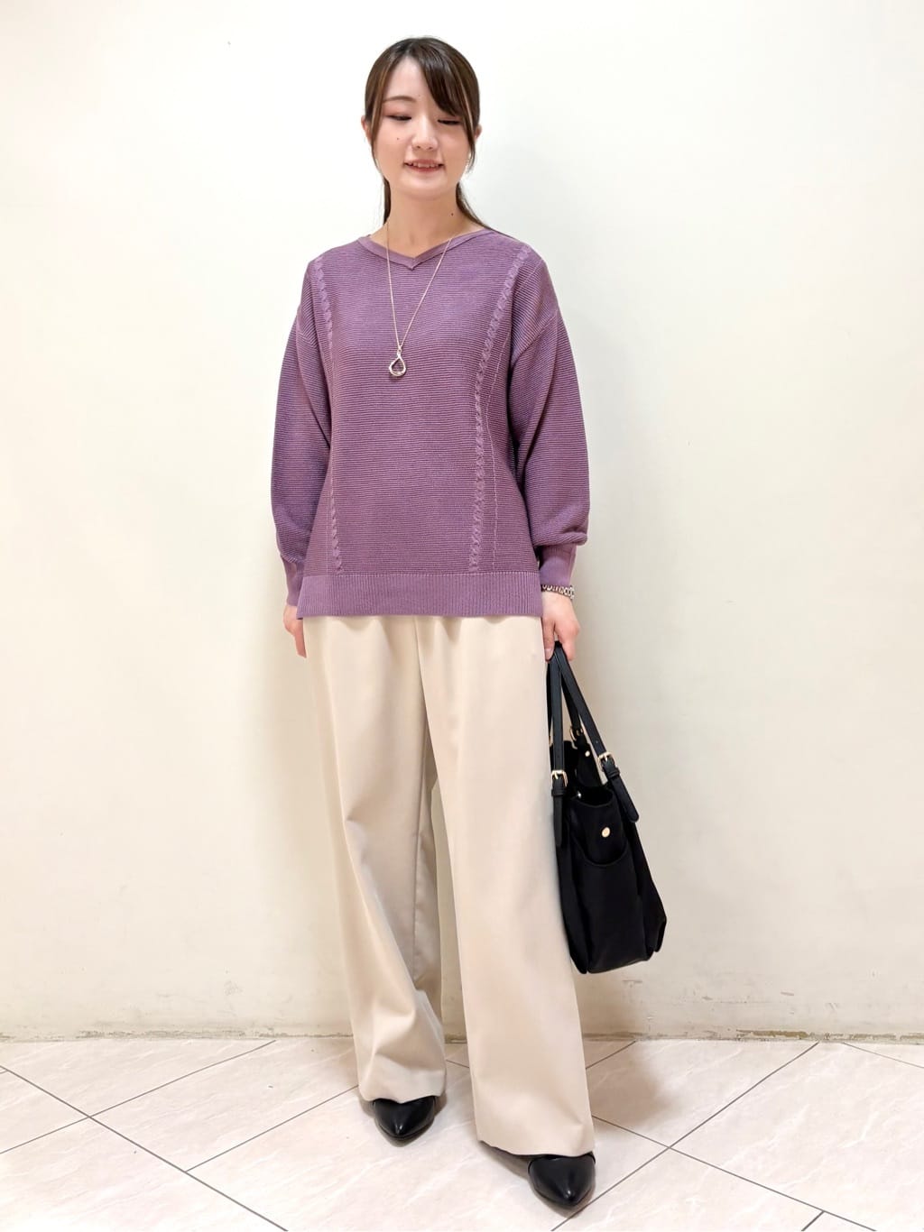 mikiさんの「Reflect｜【パンツ合わせにぴったり◎】ゆったりオフボディニット」を使ったコーディネート