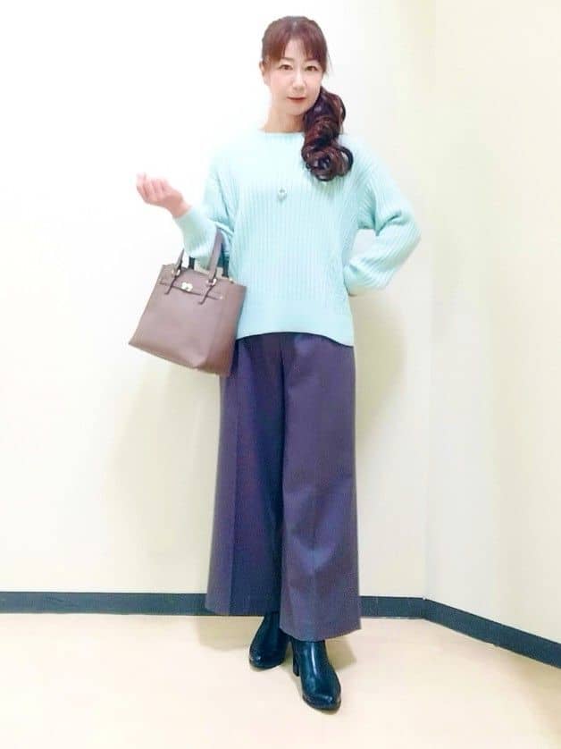 花さんの「Reflect｜【SS-4Lサイズ／衿が顔に当たらない◎】スタンドネックミドルコート」を使ったコーディネート