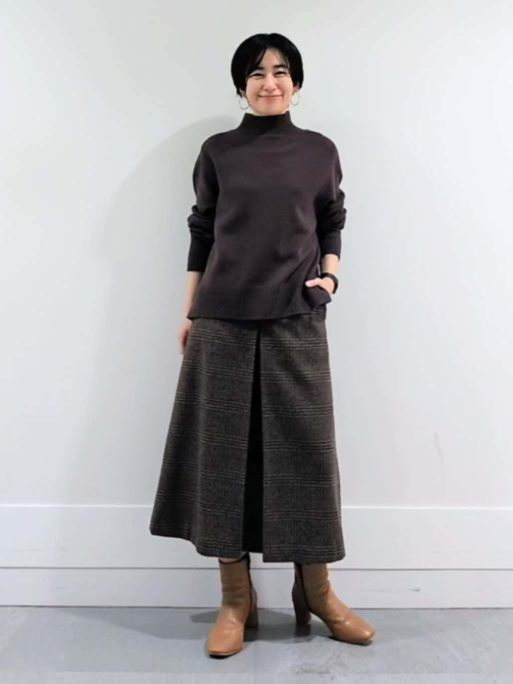 ミズタさんの「UNTITLED｜【8色展開/洗える】ウールカシミヤ ハイネックニット」を使ったコーディネート