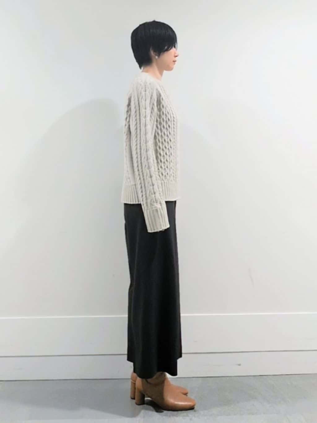 ミズタさんの「UNTITLED｜【洗える】スポンディッシュ ケーブル柄ニット」を使ったコーディネート