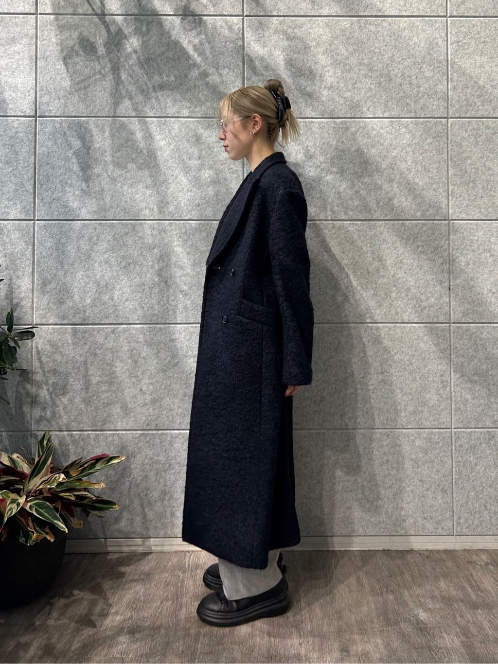honoka Aさんの「CODE A｜M long coat」を使ったコーディネート