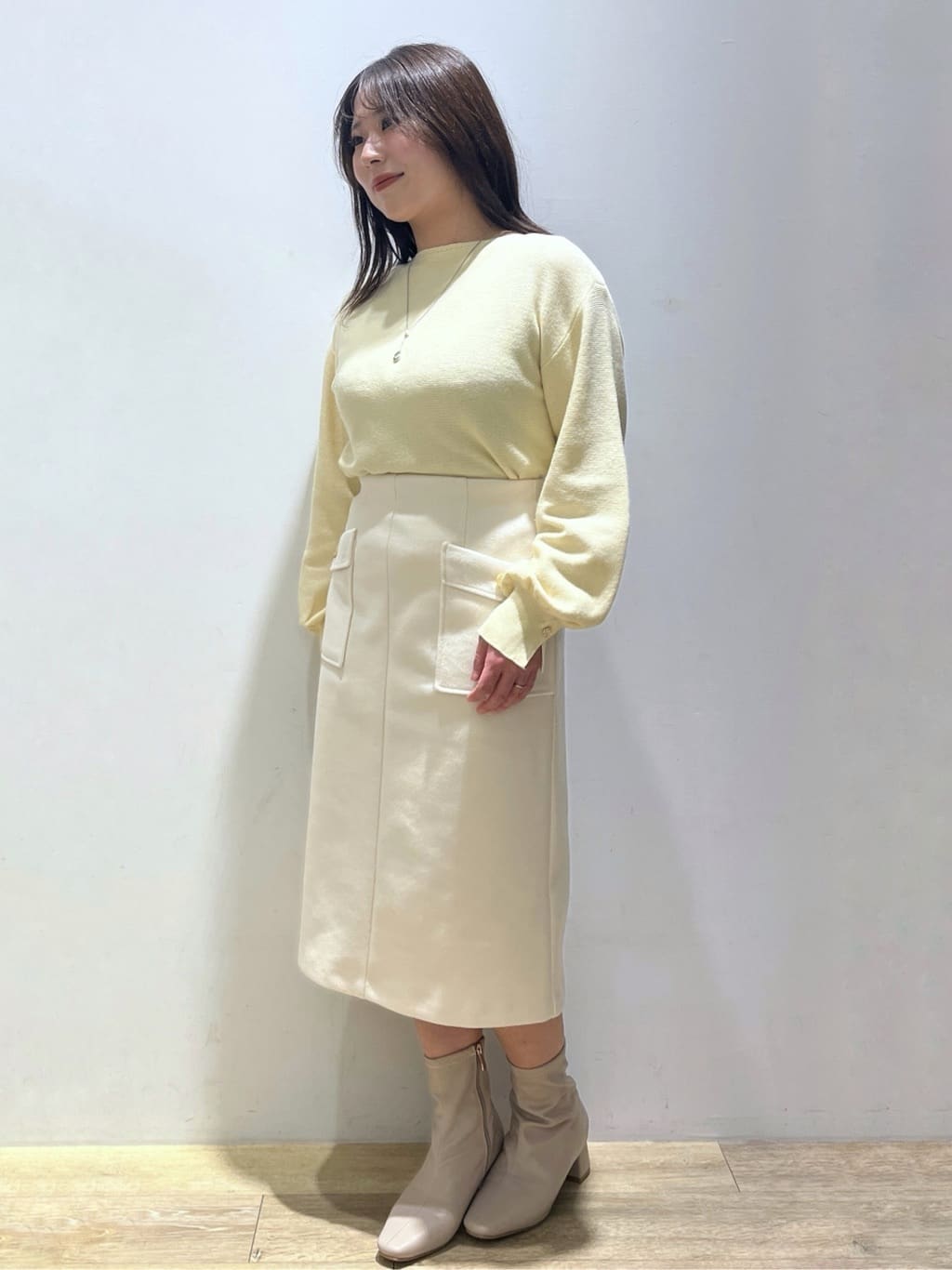 さやかさんの「index｜ラメガーター編みボートネックニット【洗濯機OK】《8col／XS～LL》」を使ったコーディネート