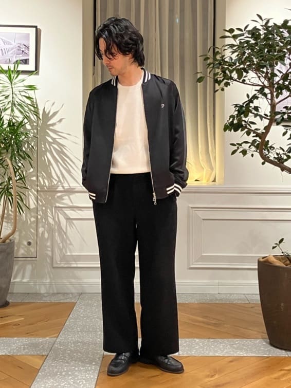 junyaさんの「DRESSTERIOR｜【MonoMax4月号掲載】ピストルラビット スカジャン」を使ったコーディネート