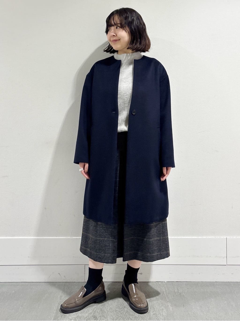 モエカさんの「UNTITLED｜【大人な品格/ふわふわニット】フォックスカシミヤ コクーンニット」を使ったコーディネート