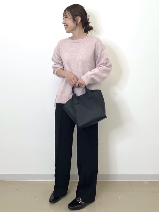 Akiさんの「OPAQUE.CLIP｜リラクシークルーネックニット【洗濯機OK】」を使ったコーディネート