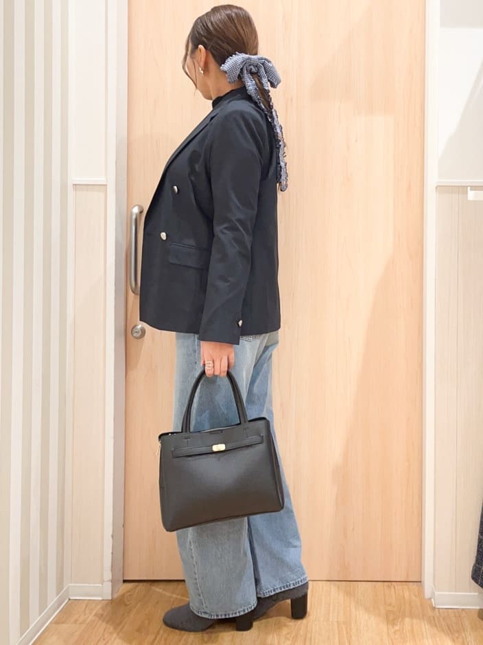 natsumiさんの「SHOO･LA･RUE｜【セットアップ可/S-LL/洗濯機可】マニッシュに決まる ダブルブレストジャケット」を使ったコーディネート