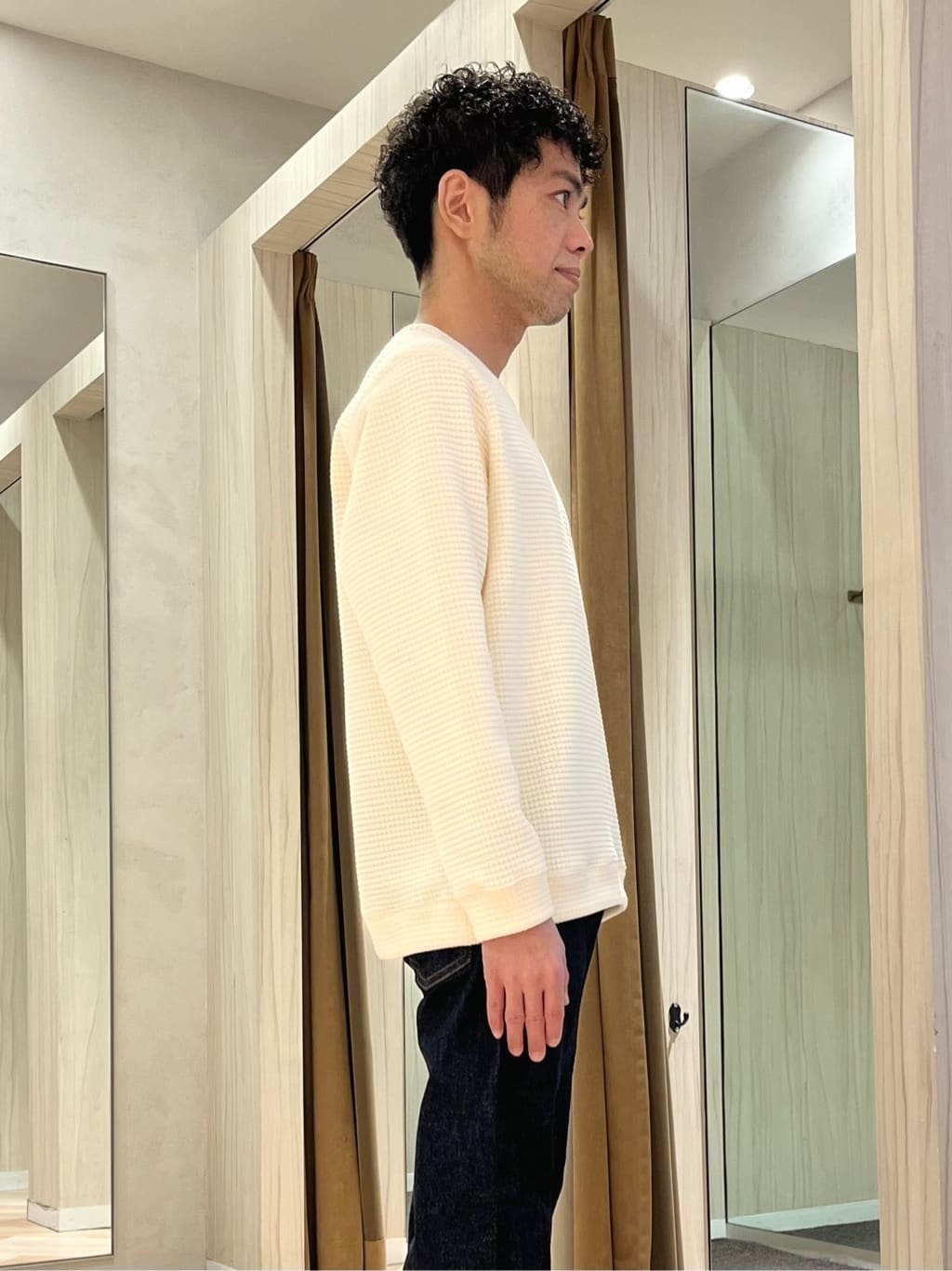 URAさんの「TAKEO KIKUCHI｜【3WAY】ドビー ダウンライナー付ブルゾン」を使ったコーディネート