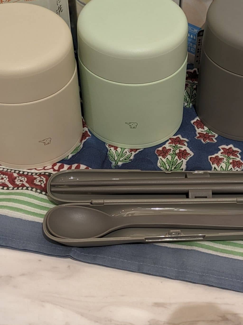 マユさんの「212 KITCHEN STORE｜カトラリー（スプーン・ハシ) GY ＜ZOJIRUSHI  象印＞」を使ったコーディネート