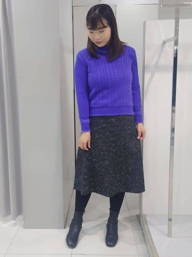 AZUSAさんの「Reflect｜【ほんのりラメ感◎】ふわふわフェザーヤーンハイネックニット」を使ったコーディネート