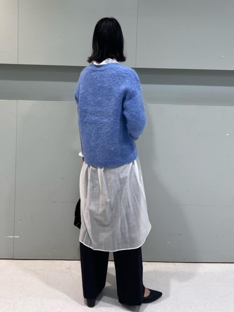 hitomiさんの「UNTITLED｜【ゆったり】アルパカ混シャギー カーディガン」を使ったコーディネート
