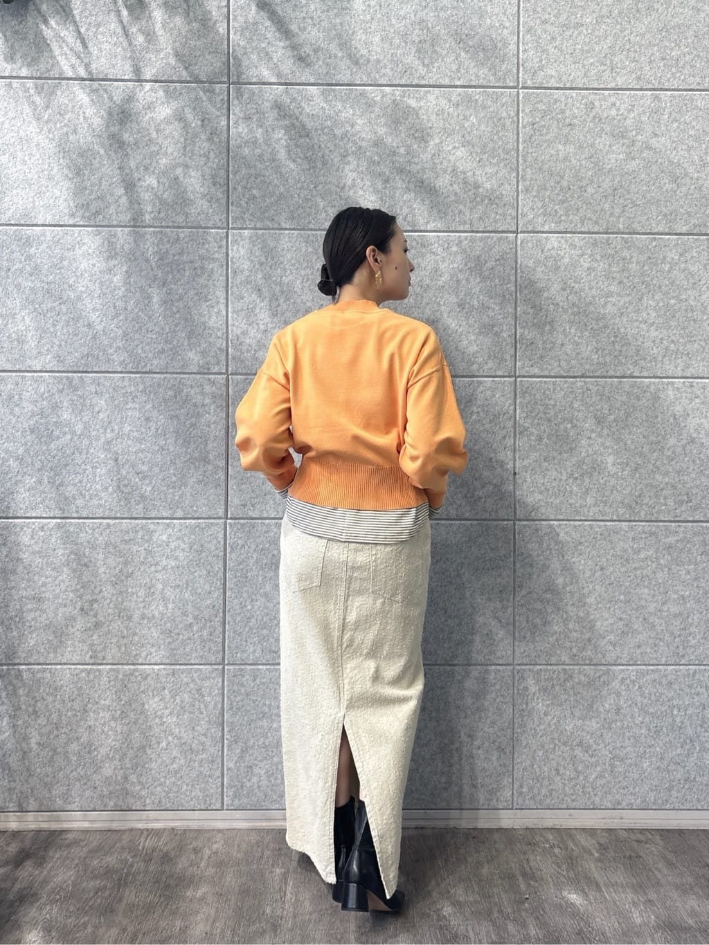 ayanoさんの「INDIVI｜Timeless｜フォルムロゴニット」を使ったコーディネート