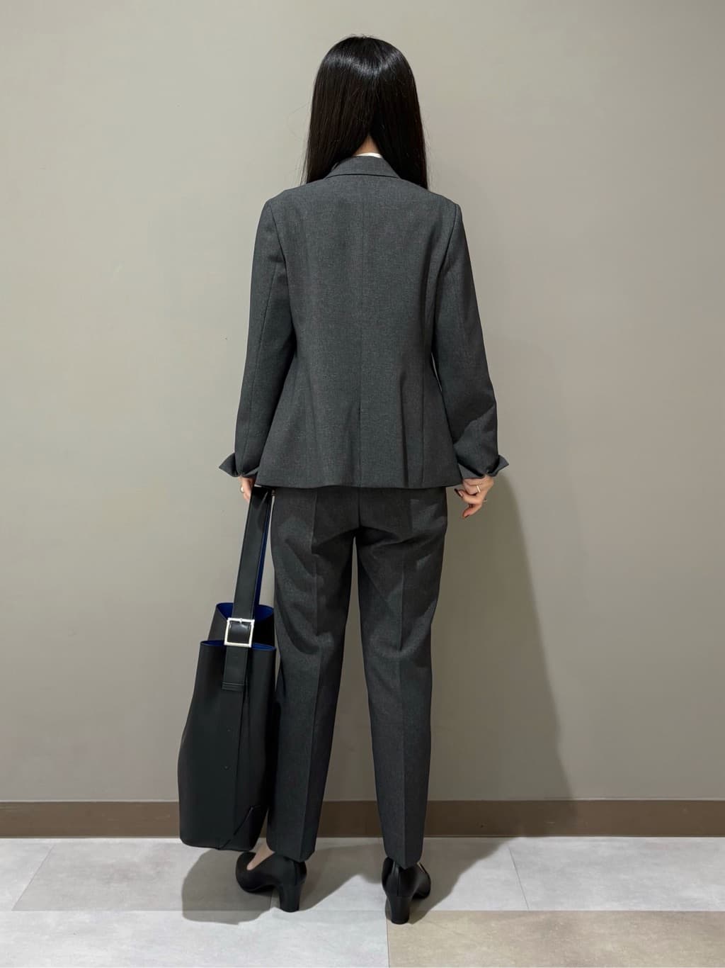 KEIKOさんの「INDIVI｜【洗える／通勤／スーツ】メランジストレッチ テーラージャケット」を使ったコーディネート