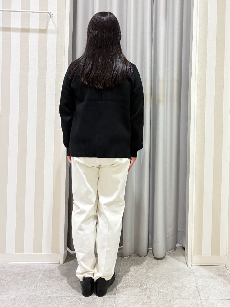 vanseさんの「SHOO･LA･RUE｜【洗濯機可/S-LL】すっきり上品に ベーシックテーパードパンツ」を使ったコーディネート