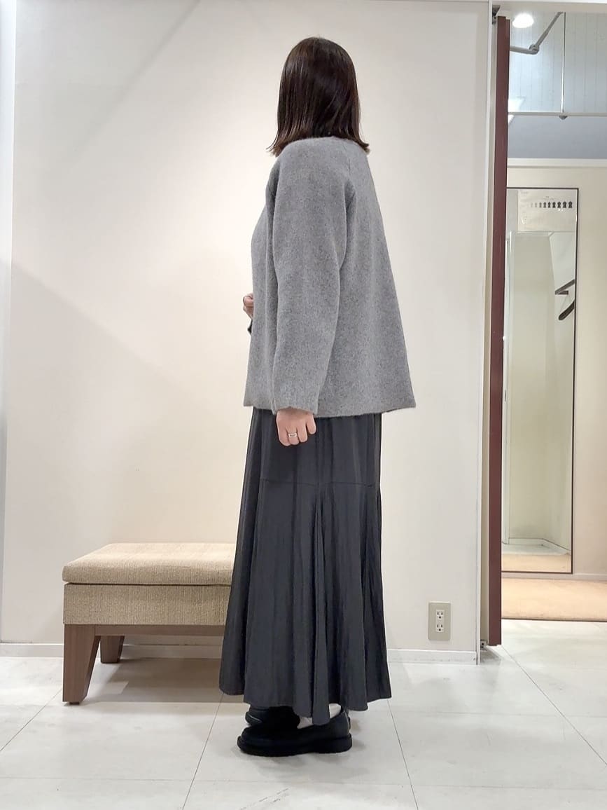 YUIさんの「UNTITLED｜【軽アウター/ミドル丈】ウールニットコーディガン」を使ったコーディネート