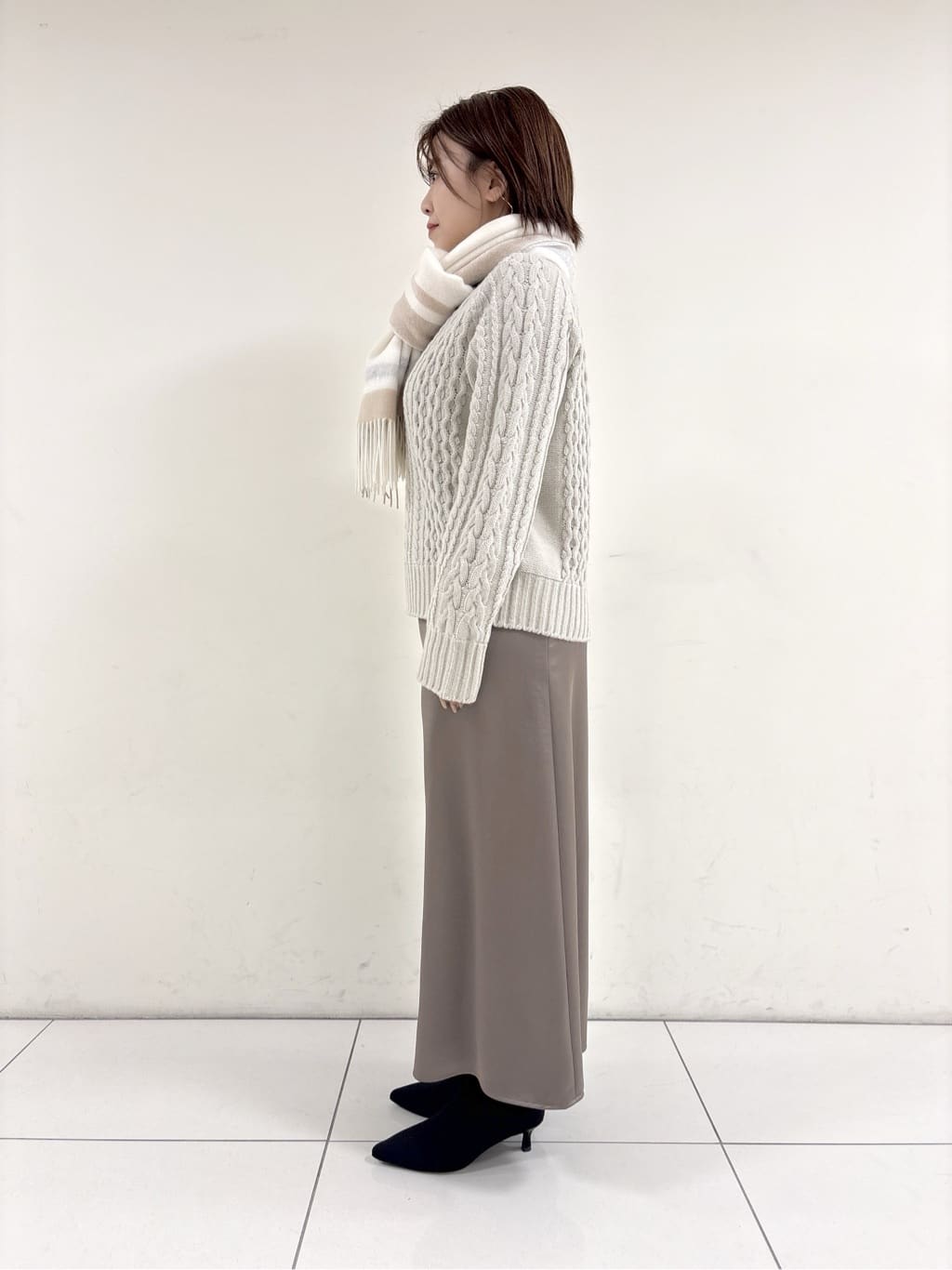 ayumiさんの「UNTITLED｜【洗える】スポンディッシュ ケーブル柄ニット」を使ったコーディネート