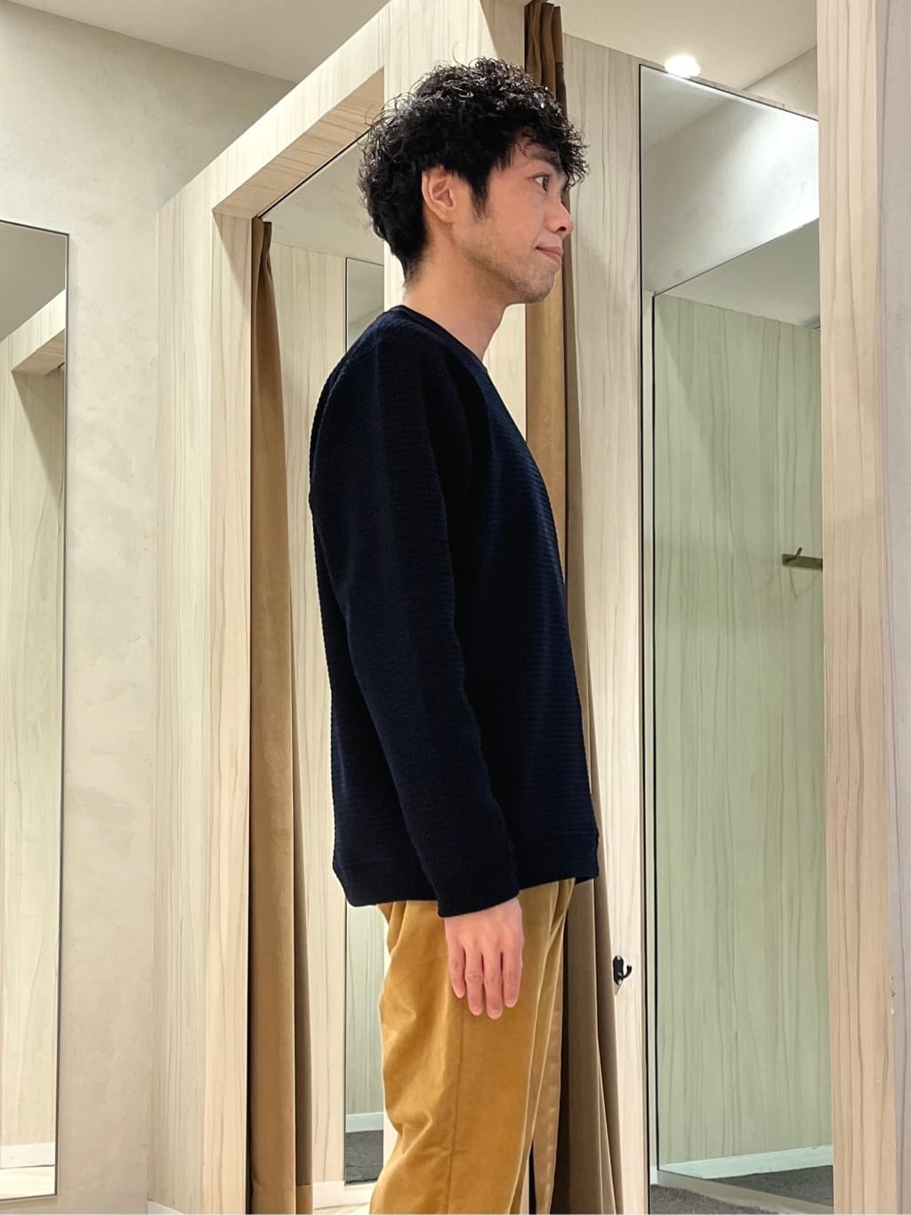 URAさんの「TAKEO KIKUCHI｜【袖取り外し可】デタッチャブル ダウンブルゾン」を使ったコーディネート