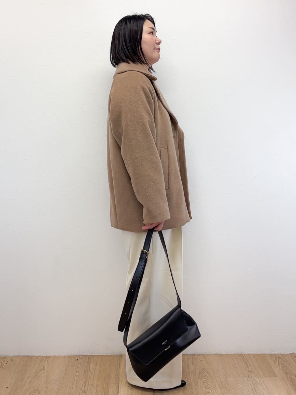 Takeさんの「OPAQUE.CLIP｜カシミヤブレンドウールミドルピーコート」を使ったコーディネート