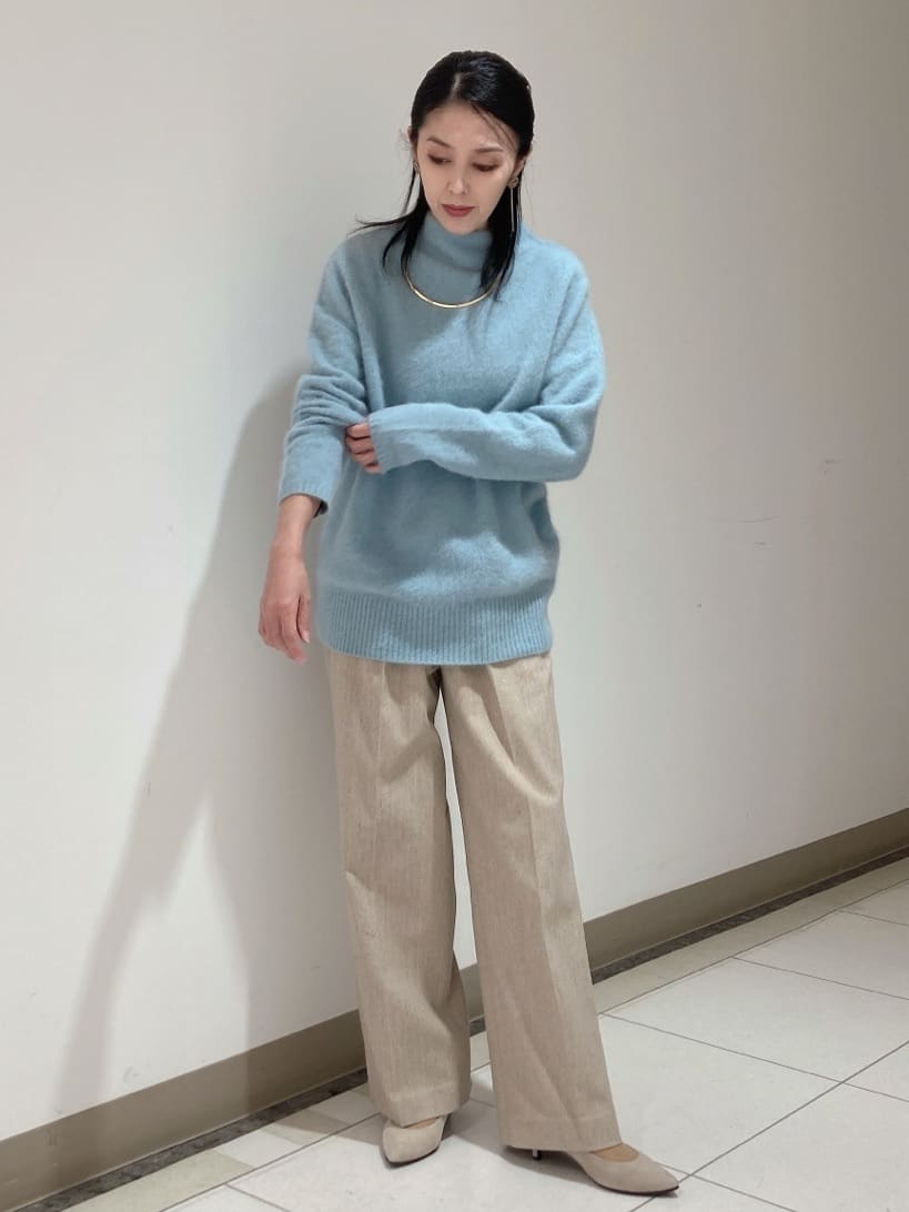 環さんの「UNTITLED｜【大人な品格/ふわふわニット】フォックスカシミヤ コクーンニット」を使ったコーディネート