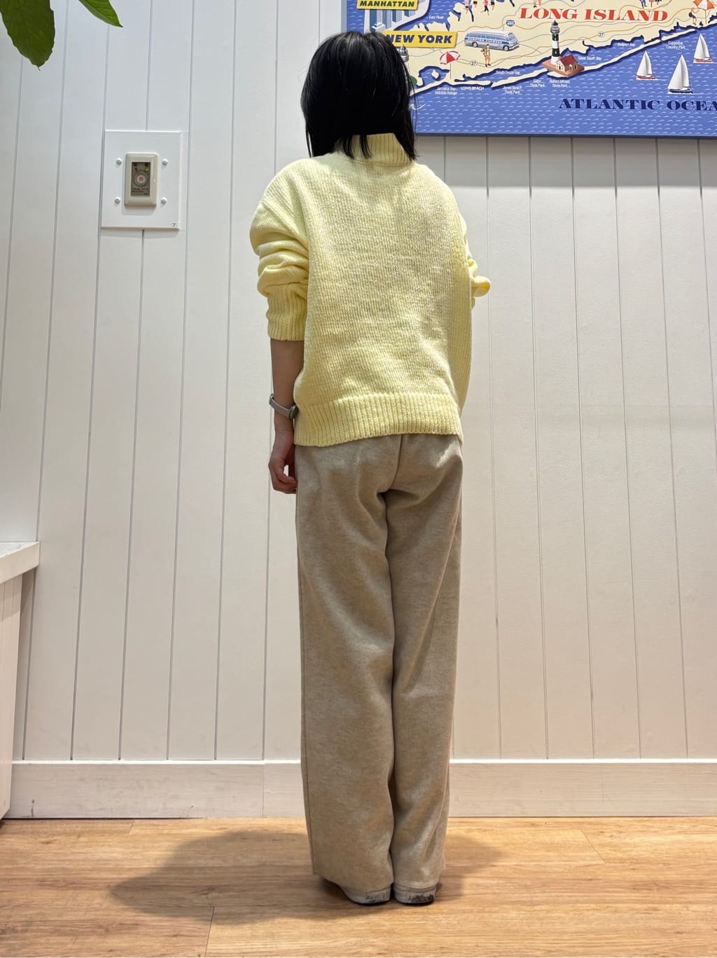 OKADAさんの「Dessin｜【洗える】ハイネックベロアモールニット」を使ったコーディネート
