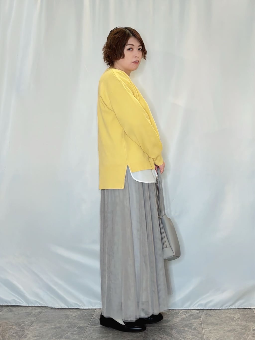 たみさんの「SHOO･LA･RUE｜【高レビュー/洗濯機可/S-LL】さらに軽くなった スポンディッシュ裾フェイクトップス」を使ったコーディネート