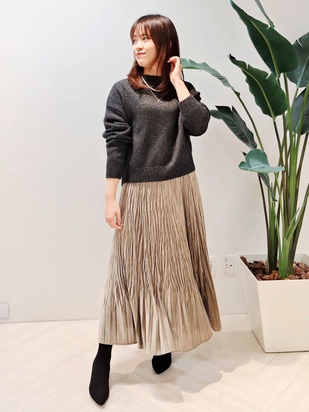 YuKaRiさんの「UNTITLED｜【手洗い可】スパンコール付ニットトップス」を使ったコーディネート