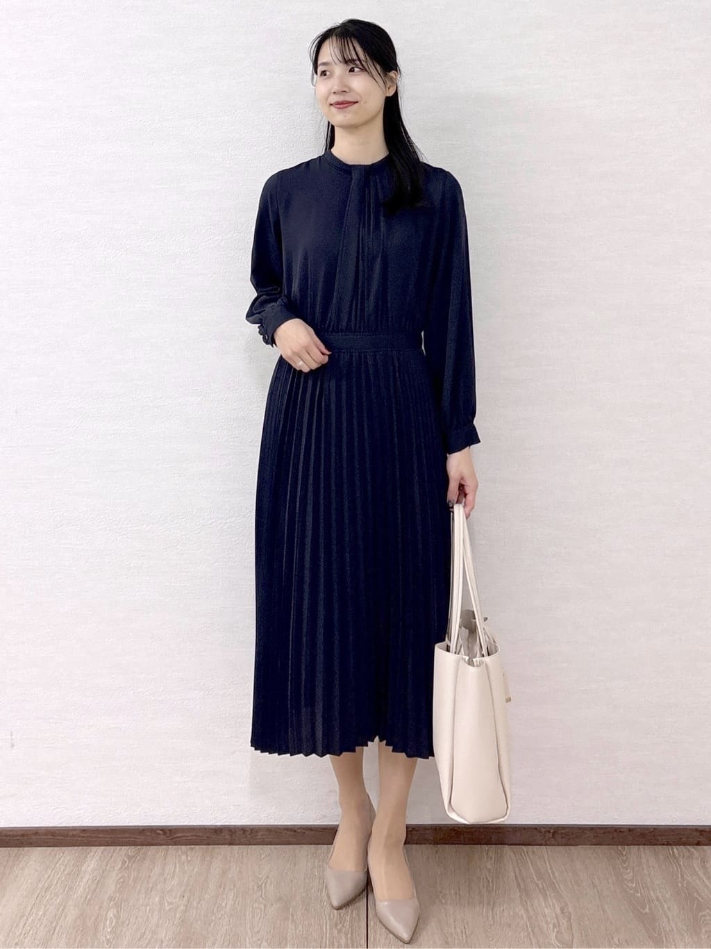 sachikoさんの「OPAQUE.CLIP｜《通勤対応》ジョーゼットプリーツワンピース【洗濯機OK】」を使ったコーディネート