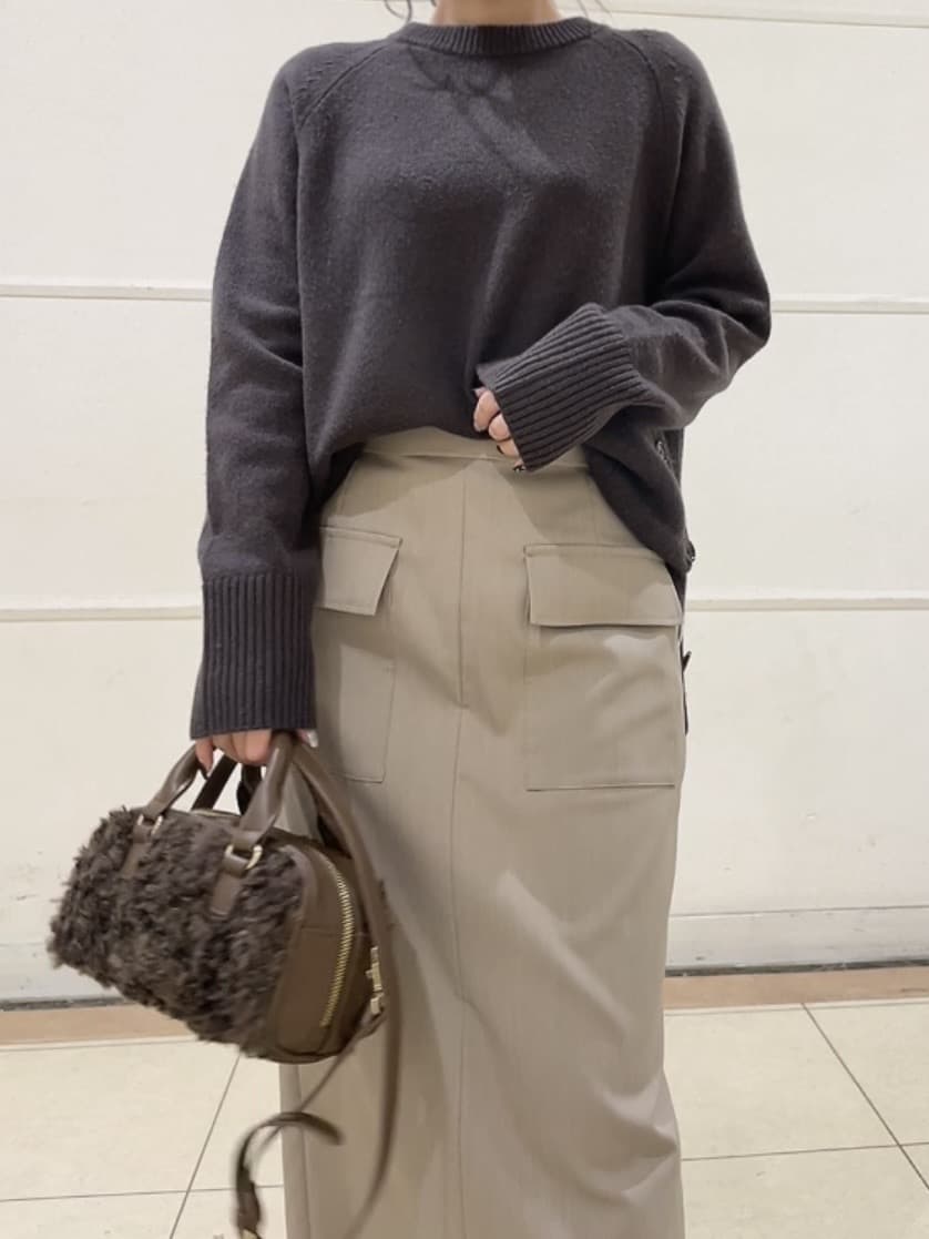 watanabeさんの「UNTITLED｜【重ね着もおすすめ/洗える】ウールカシミヤ クルーネックニット」を使ったコーディネート