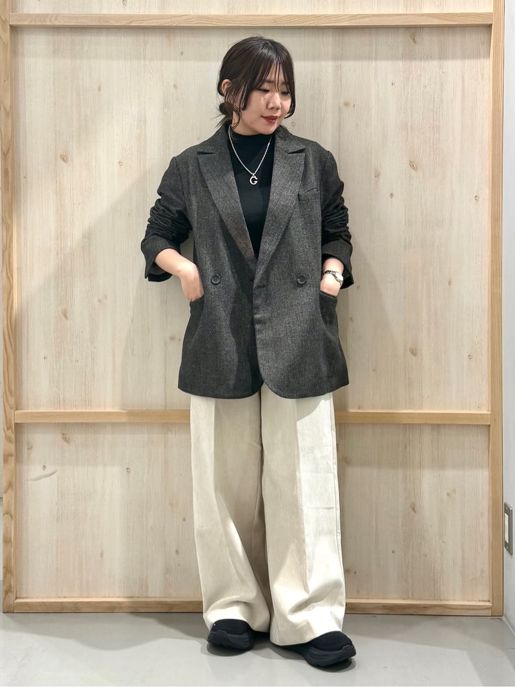 nanaさんの「THE SHOP TK｜【洗えるアウター】ヘリンボーン＆チェック柄ジャケット」を使ったコーディネート