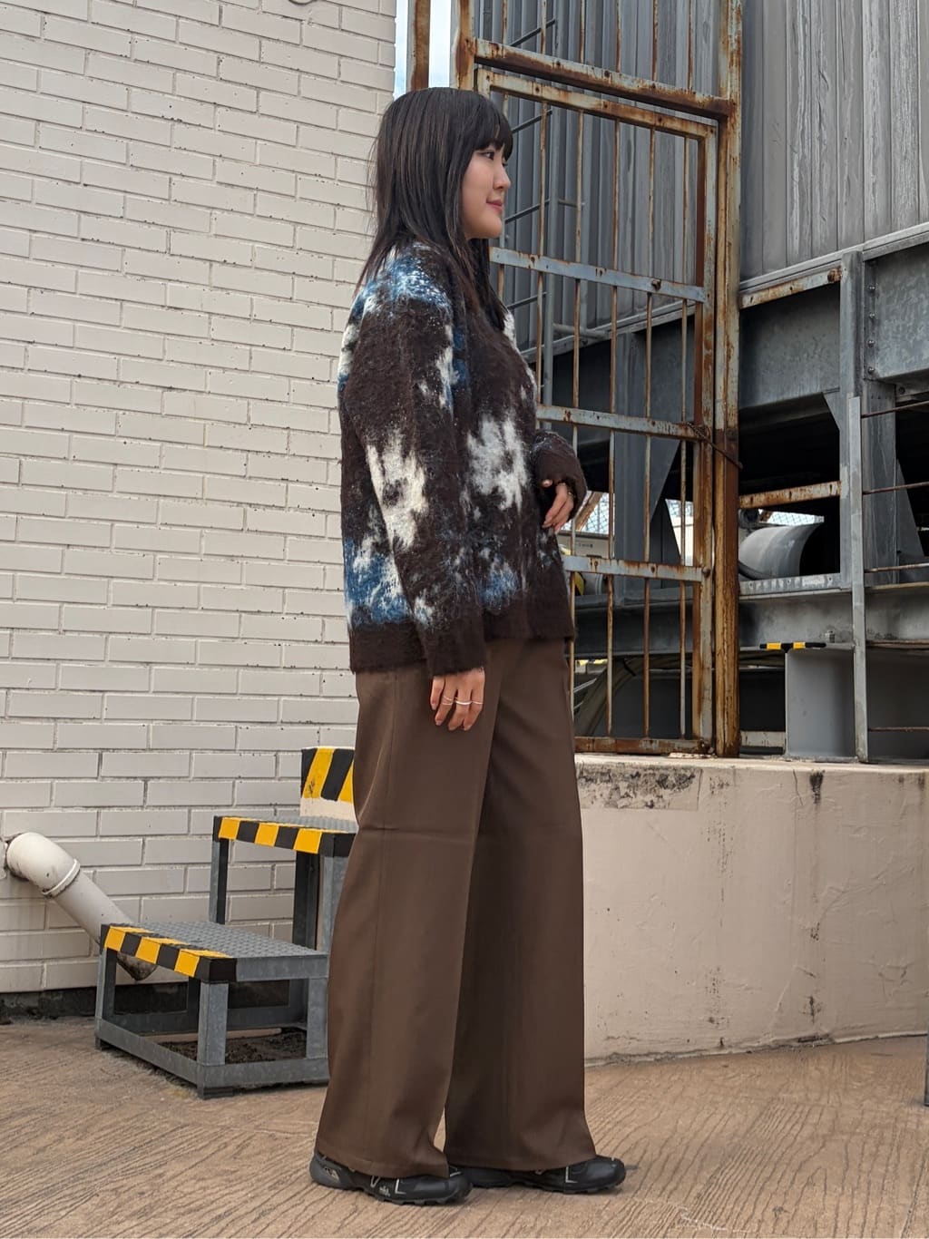 Akutagawaさんの「tk.TAKEO KIKUCHI｜ワイドストレートパンツ」を使ったコーディネート