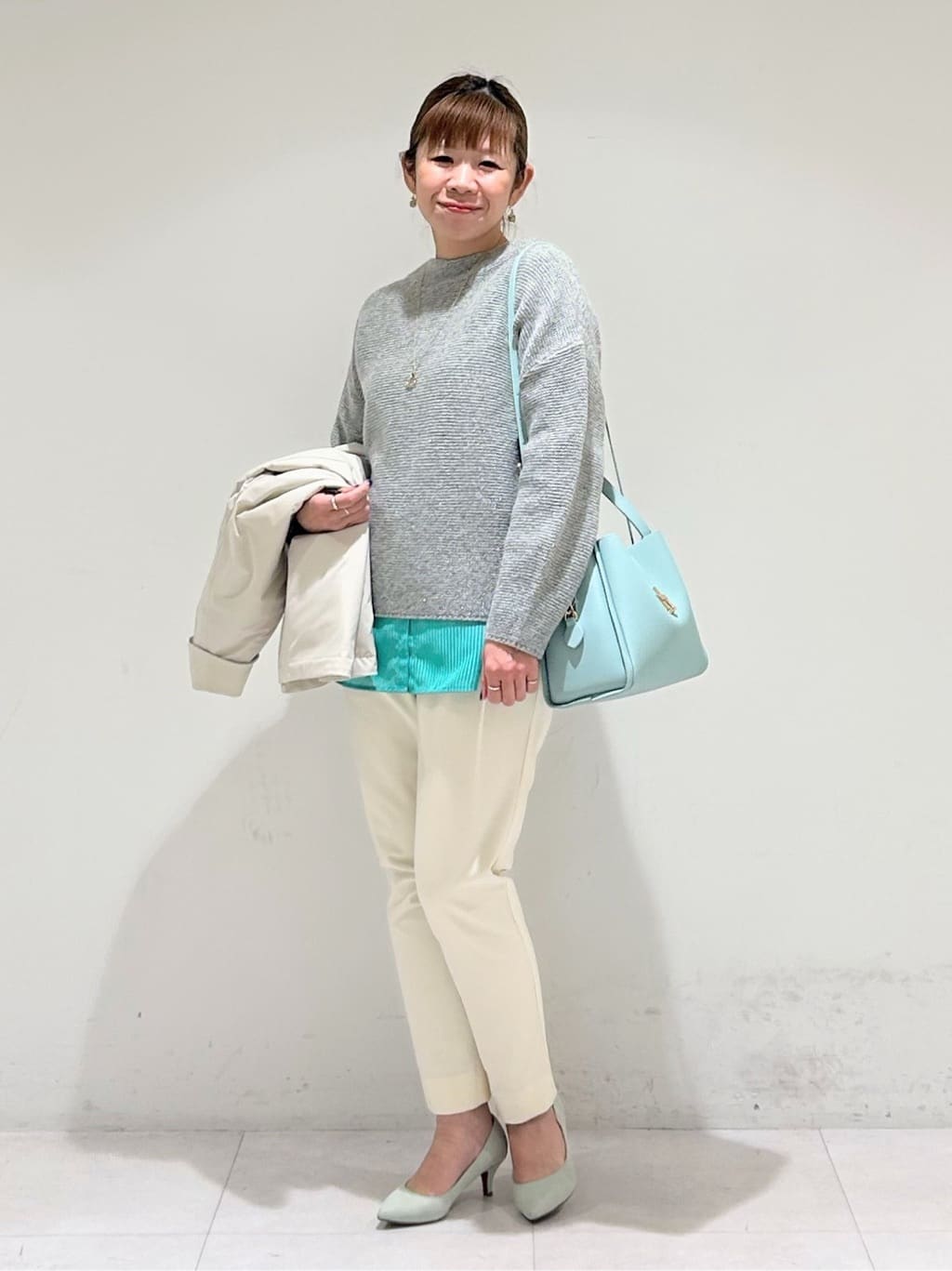 tsuyuさんの「INDIVI｜【コットン】シャツ切り替えカットソー」を使ったコーディネート