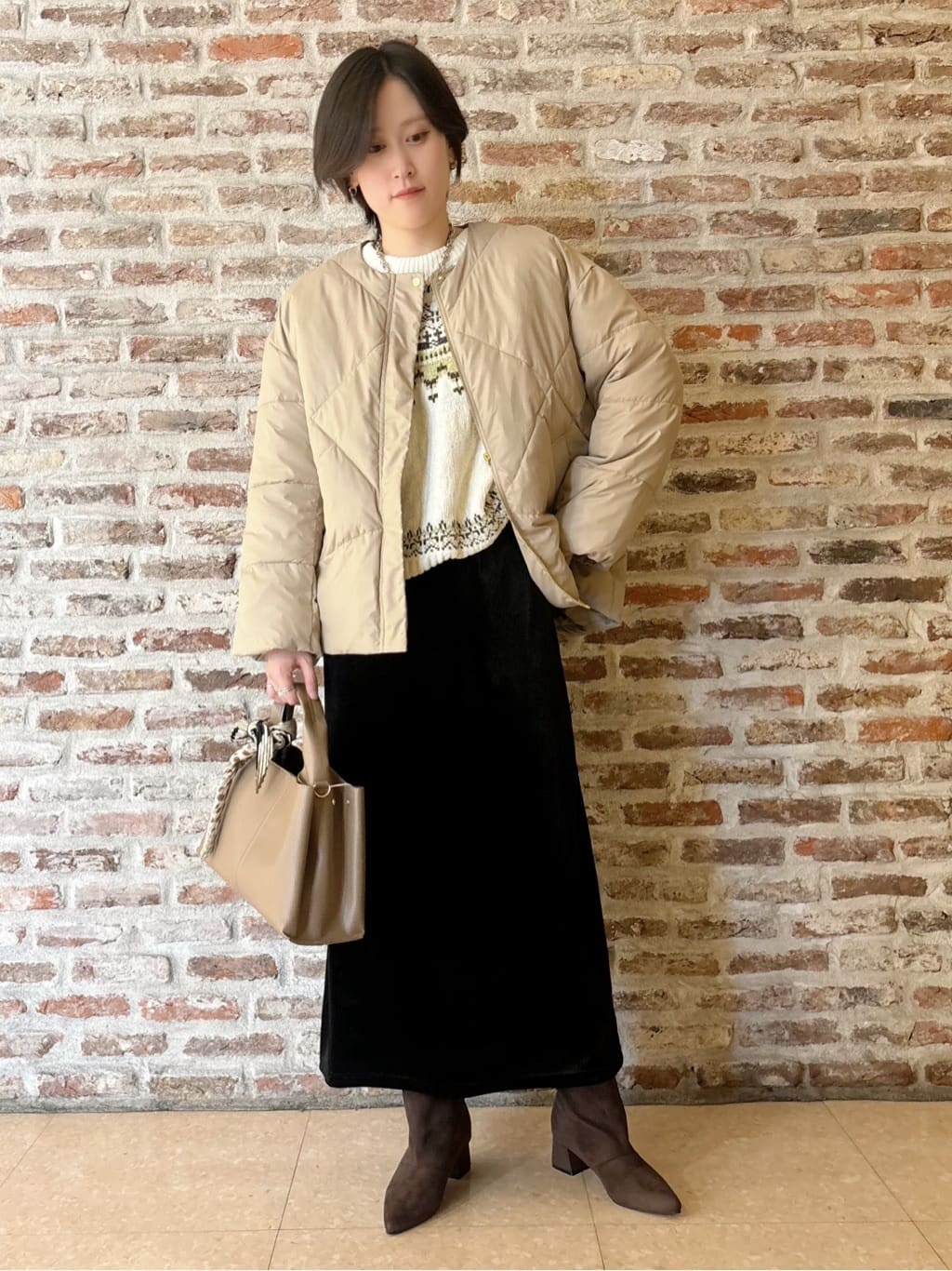 しばさんの「THE SHOP TK｜きれいめにもカジュアルにも ノーカラーキルトジャケット」を使ったコーディネート