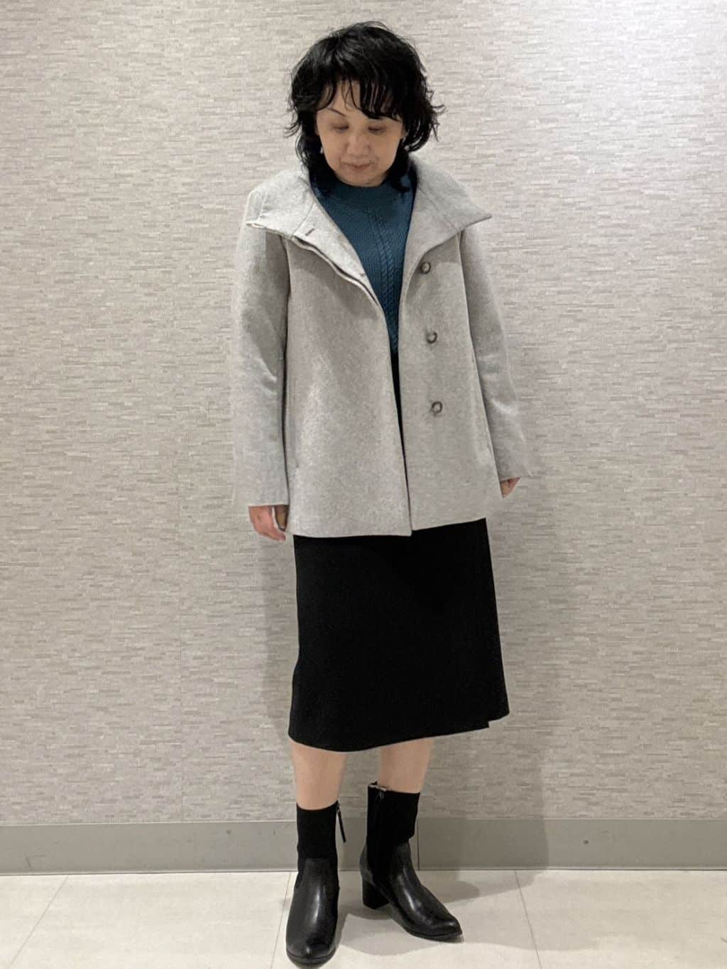 KOJIMAさんの「Reflect｜【SS-4Lサイズ／衿が顔に当たらない◎】スタンドネックミドルコート」を使ったコーディネート