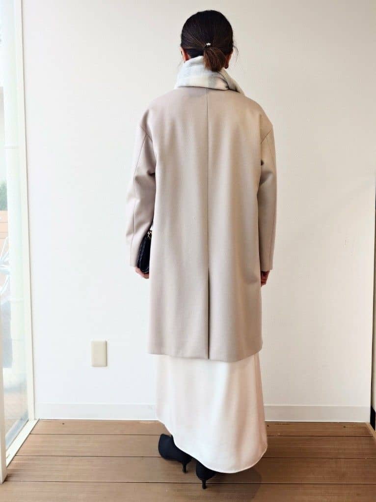 MUTSUKOさんの「UNTITLED｜【ゆったり】アルパカ混シャギーニット」を使ったコーディネート