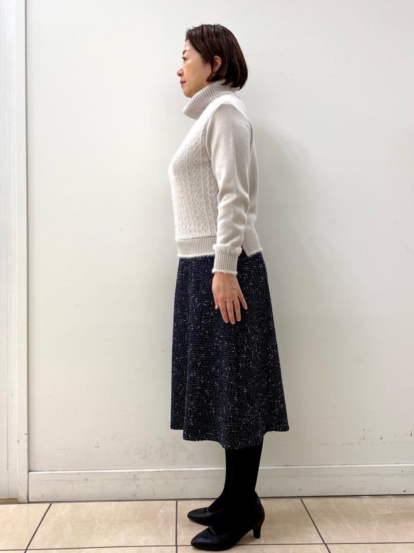 ksmさんの「Reflect｜【ほんのりラメ感◎】ふわふわフェザーヤーンハイネックニット」を使ったコーディネート