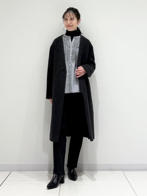 kayoさんの「INDIVI｜【軽量／ウール混】ライトフォルム ロングコート」を使ったコーディネート