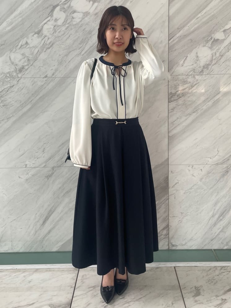 abeさんの「Couture brooch｜ダブルリボンパンプス」を使ったコーディネート