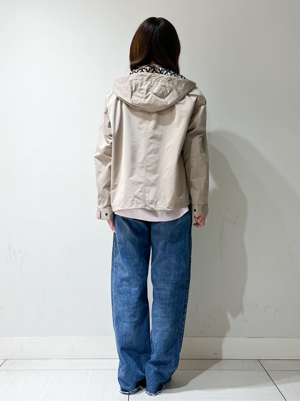 じゅんさんの「DRESSTERIOR｜【ウォッシャブル/撥水素材】撥水ツイル マウンテンパーカー」を使ったコーディネート