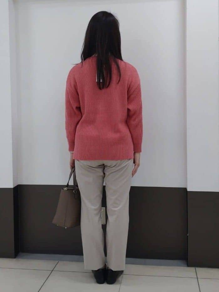 tagさんの「Reflect｜【腰周りカバー／長め丈】モックネックニットプルオーバー」を使ったコーディネート