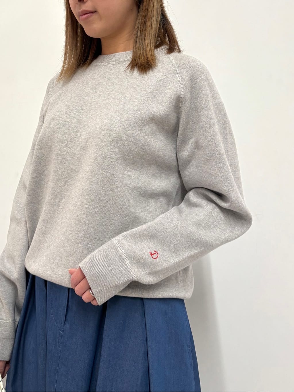 Nishijimaさんの「DRESSTERIOR｜【接触冷感/吸水速乾】クールタッチ デニムライク タックスカート」を使ったコーディネート