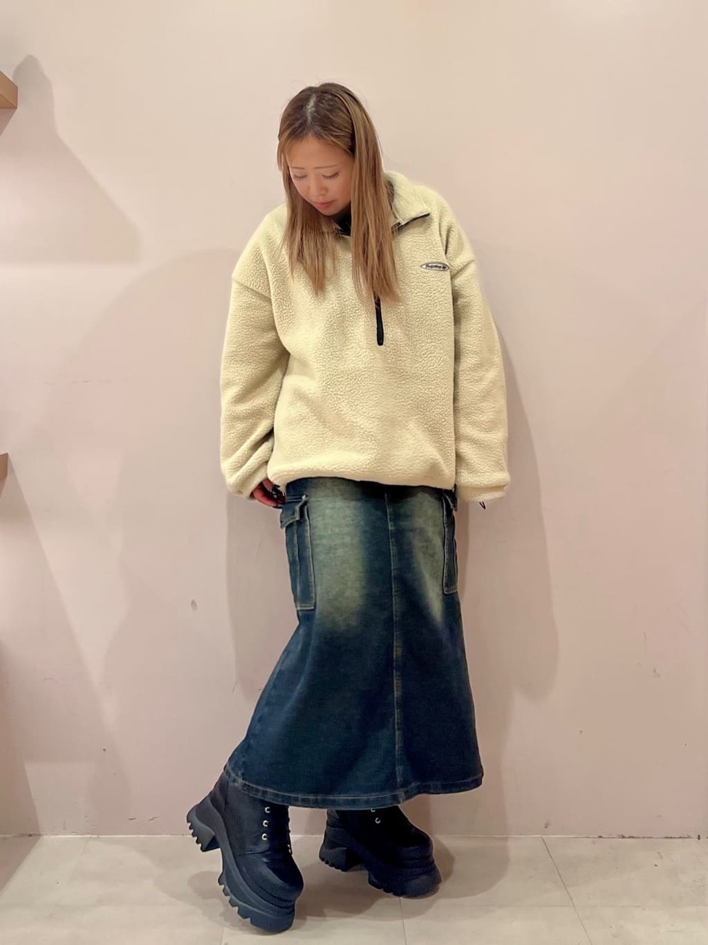 Moriさんの「ESPERANZA｜レースアップバックル厚底ブーツ」を使ったコーディネート