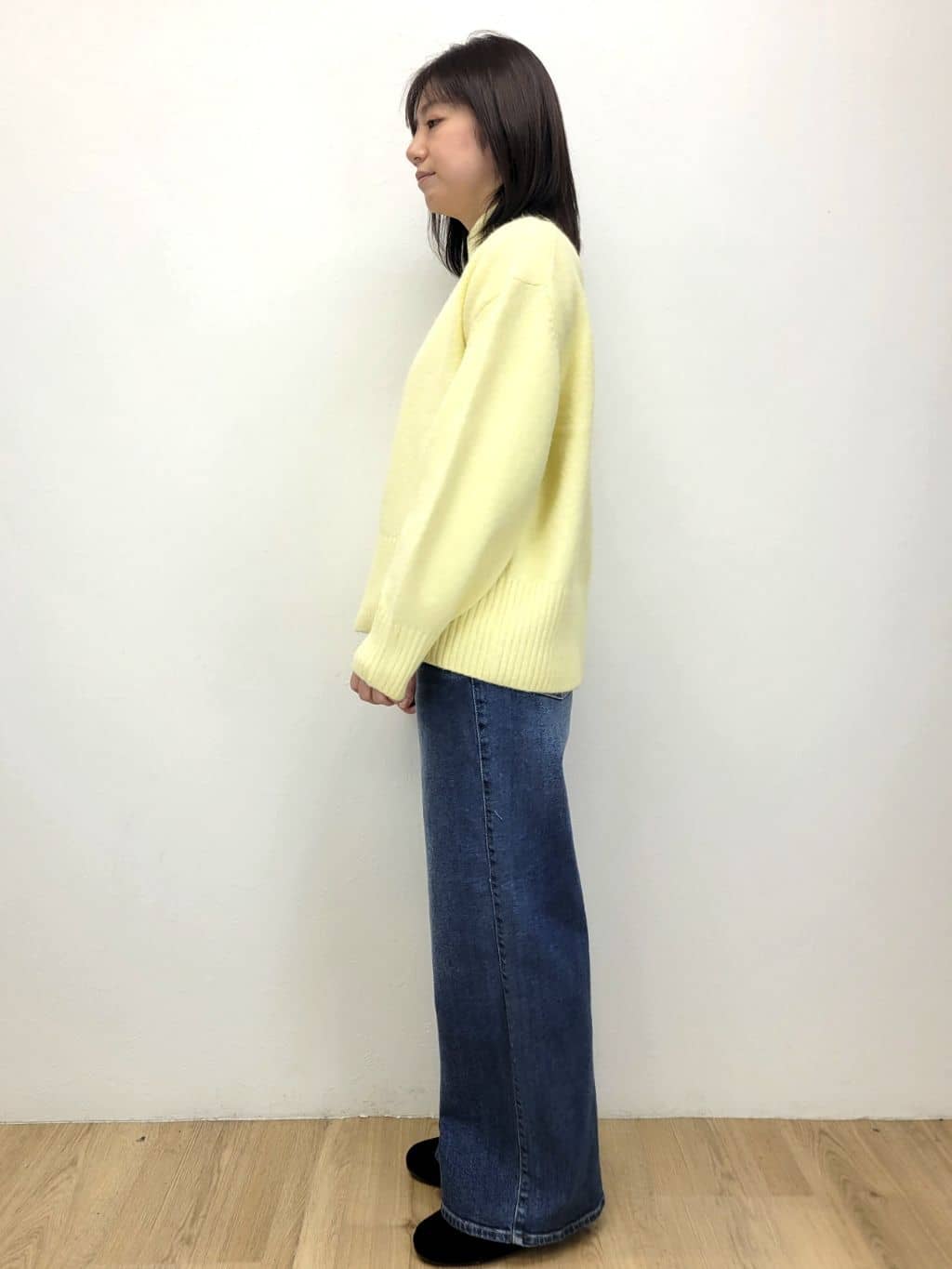 LISAさんの「OPAQUE.CLIP｜カシミヤブレンドウールミドルピーコート」を使ったコーディネート