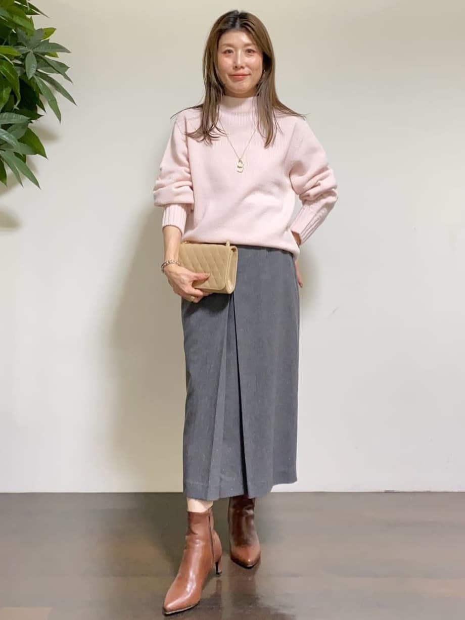 tomoさんの「UNTITLED｜【洗える】スポンディッシュ ボトルネックニット」を使ったコーディネート