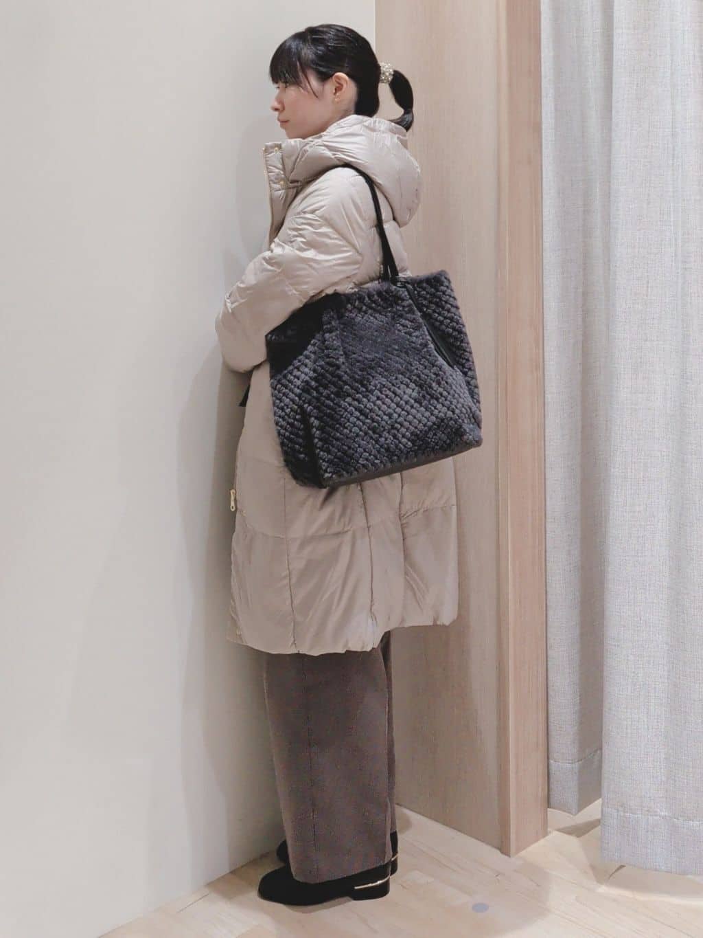 Yuiさんの「grove｜プリーツレイヤードニットプルオーバー」を使ったコーディネート