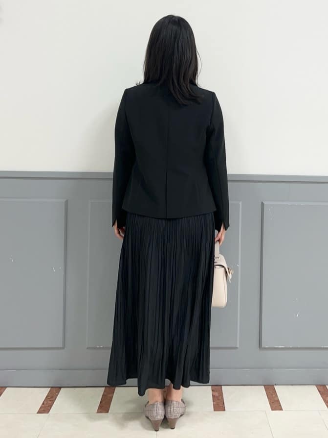 yuuさんの「grove｜【手洗いOK】フロントラッフルフリルブラウス」を使ったコーディネート