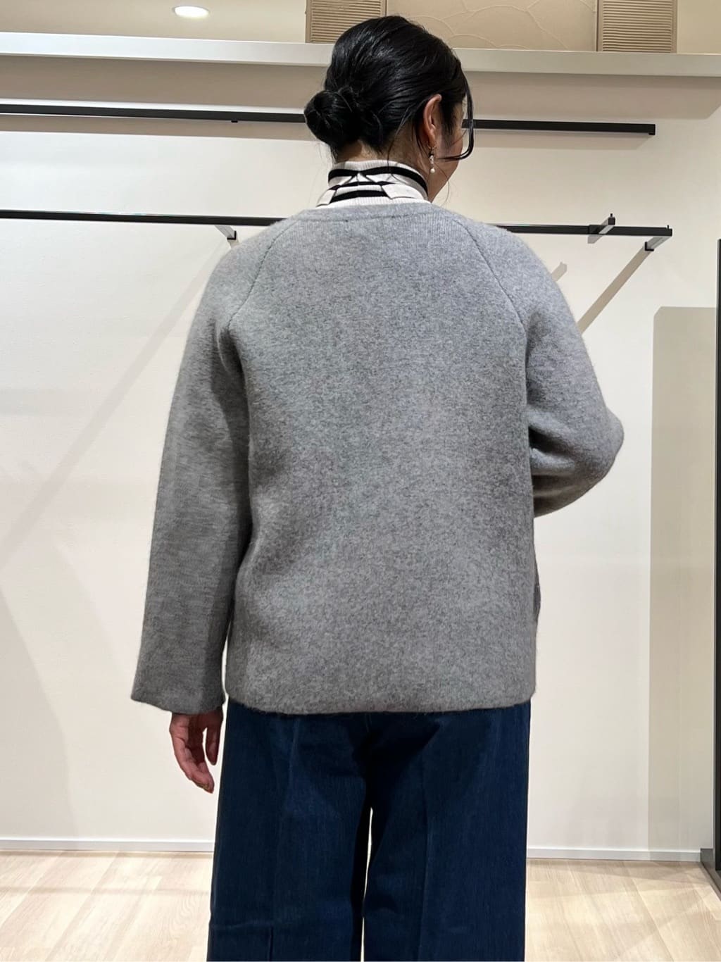 TOMOMIさんの「UNTITLED｜【洗える／毛玉になりにくい】エクストラファインウール リブタートルニット」を使ったコーディネート